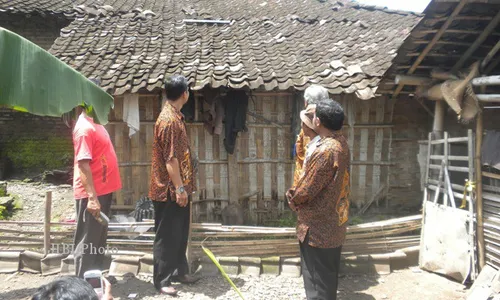 TERJANGAN PUTING BELIUNG: Belasan Rumah di Gedongan Rusak