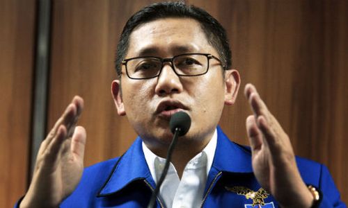 DPR: Menyita Paspor Anas Urbaningrum Sama Saja Kriminalisasi