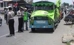 Pemkab Klaten Bakal Tertibkan Kereta Kelinci