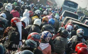 JAKARTA MACET: Kemenhub Tawarkan Dua Opsi