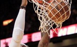 NBA: LeBron Ukir Rekor Baru Bawa Heat Kalahkan Portland 117-104