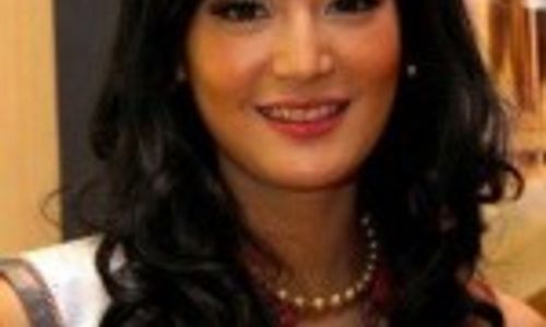 PUTRI INDONESIA 2013: Siapa Pengganti Maria Selena?