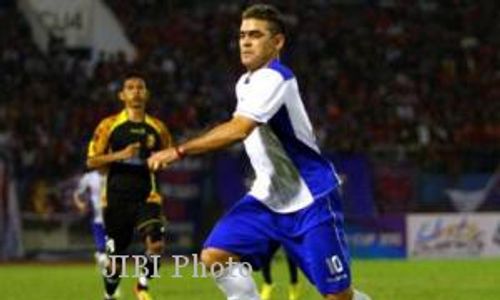 ISL 2013:  Arema Rusak Rekor Mitra