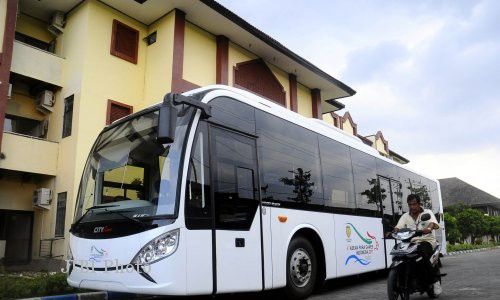 HIBAH BUS EKS APG: Berukuran Besar, Dinilai Tak Efektif