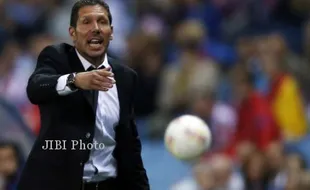 FIFA BALLON D’OR 2013 : Simeone Tak Berminat Penghargaan Pelatih Terbaik