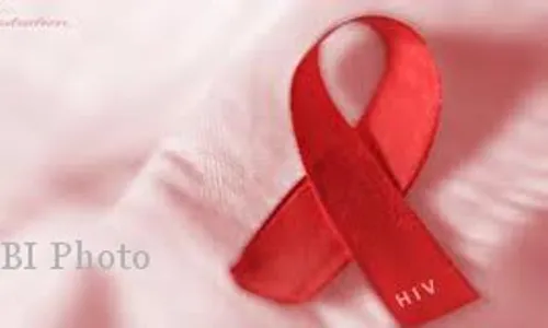 HIV/AIDS : Dinkes Ngawi Ambil Sampel Darah PSK