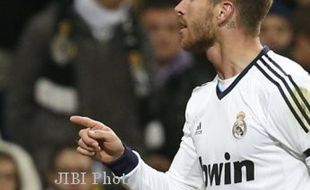 JELANG REAL MADRID Vs MAN UNITED: Ramos Beri Peringatan MU