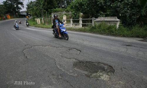 KERUSAKAN JALAN