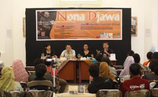 DISKUSI NONA DJAWA