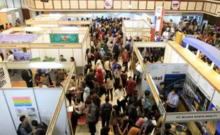 BURSA LOWONGAN KERJA : Job Fair UNS Diserbu Pengunjung