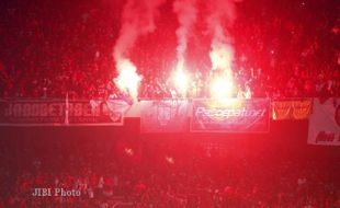 AKSI SUPPORTER TIMNAS INDONESIA