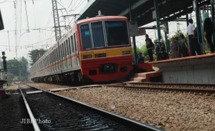 GANGGUAN PERJALANAN KRL