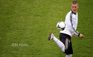 PEMAIN CEDERA : Schweinsteiger Ingin Secepatnya Berlatih