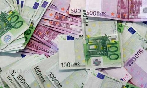 KURS MATA UANG : Euro Dekati Nilai Tukar Terendah Dalam 4 Bulan