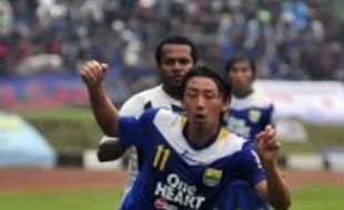 PERSIB Vs PERSIJA: Babak Pertama, Kenji Bawa  Persib Memimpin 1-0