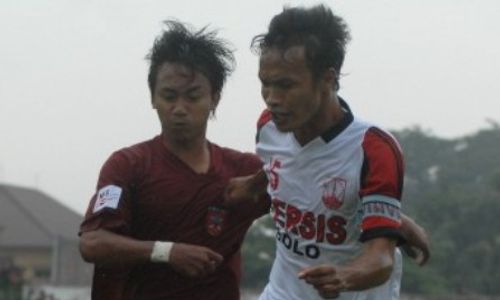 Jeda Kompetisi, Persis LI Berburu Pemain 