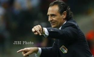 JELANG ITALIA Vs BRAZIL: Prandelli Belum Putuskan Starting XI