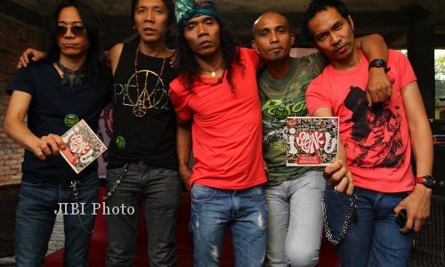 KONSER MUSIK INDONESIA WOW : Ini Kata Bimbim Slank tentang JKT48