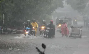 PRAKIRAAN CUACA : Hujan Lebat di Jogja hingga Akhir Pekan