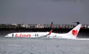 KECELAKAAN LION AIR : Angin Jadi Penyebab Pesawat Tak Bisa Dikontrol?