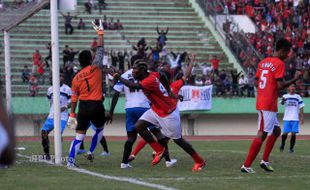 PERSIS VS PERSIRES : Menang 2-1 Dengan Susah Payah