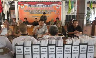 PEMILU 2014 : PKS Sukoharjo Daftarkan 44 Caleg ke KPU