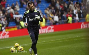 BORUSSIA DORTMUND VS REAL MADRID : Diego Lopez Diragukan, Cassilas Siap Comeback