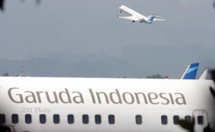 PESAWAT GARUDA INDONESIA TERGELINCIR : Pesawat segera Dievakuasi, Bandara Makassar Tak Terganggu