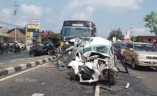 KECELAKAAN BOYOLALI :  Sopir Bus Budi Jaya  Jadi Tersangka