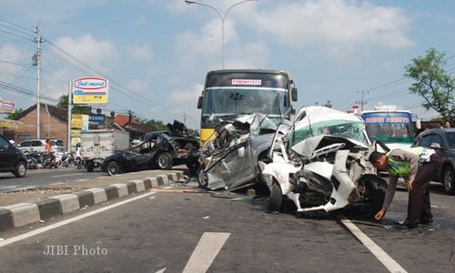 KECELAKAAN BOYOLALI : Kisah Korban Selamat, Hendak Hadiri Pengajian MTA, Selama Perjalanan Setel Murotal