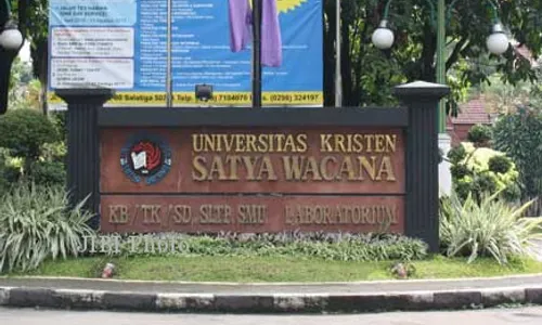 KAMPUS DI SALATIGA : Hadapi MEA, UKSW Seminar Nasional