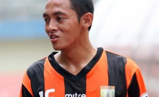 Bayu Andra Siap Jadi Starter Saat Bela Persibo di Piala AFC 2013