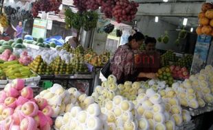 BUAH IMPOR BERFORMALIN : Pir, Apel, Anggur Impor Mengandung Pengawet Mayat