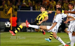 BORUSSIA DORTMUND Vs REAL MADRID : CR7 Buat Madrid Samakan Kedudukan 1-1 di Babak Pertama