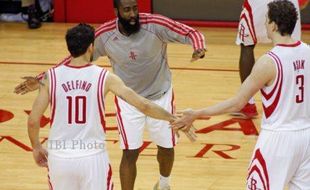 NBA 2013 : Pecundangi Thunder, Houston Perpanjang Nafas