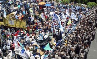 DEMO BURUH : Tolak Sistem Pengupahan Baru, 10.000 Buruh Akan Kepung Jakarta