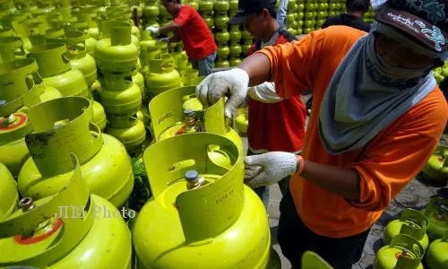 KONSUMSI GAS JOGJA : Pembelian Gas 3 Kg Dibatasi, Bahkan Ada yang Ditolak