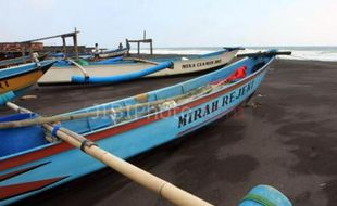 Tambat Perahu Dibangun di Pantai Depok 