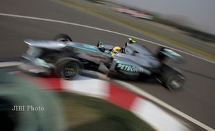 F-1 2013 : Mercedes Dominasi Sesi Latihan