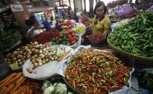 UPDATE HARGA KEBUTUHAN POKOK : Bawang Merah Tinggi, Bawang Putih Stabil