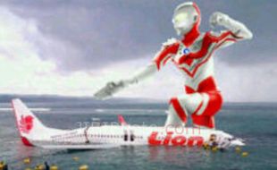 KECELAKAAN LION AIR: Foto 'Ultraman-Lion Air' Dikecam Pengguna Blackberry 