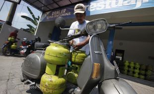 ELPIJI LANGKA : Pertamina Akui Alokasi Elpiji 3 Kilogram Jateng Turun 2 Persen