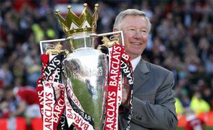 ALEX FERGUSON PENSIUN : Mau Tahu Seperti Apa Prestasi Fergie? Ini Dia Daftarnya