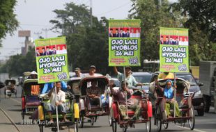 PILGUB JAWA TENGAH : Pengayuh Becak Ajak Masyarakat Tak Golput