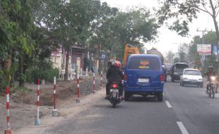 PELEBARAN JALAN