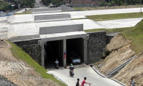 TOL SOLO-KERTOSONO : Pemdes Krikilan Tagih Dana Ganti Rugi Rp3,5 Miliar