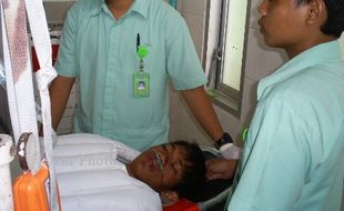 SISWA TERSESAT DI MERBABU : Taufik Alami Dehidrasi, Hipotermia dan Hiperglukemia