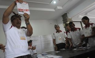 PILKADA 2015 : KPU Semarang Gandeng Kejari Kawal Pilkada