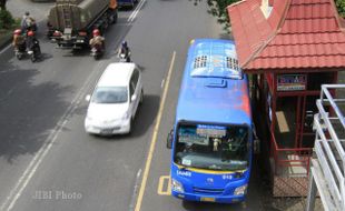 BST SOLO : Integrasi Koridor Batik Solo Trans Belum Mulus