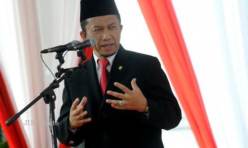 Soal Ungkapan “Sinting” Fahri, Tifatul Akhirnya Minta Maaf 